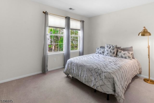 1 Captains Woods Rd, Readington Twp., NJ 08889