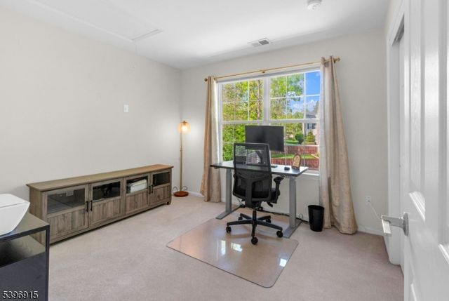 1 Captains Woods Rd, Readington Twp., NJ 08889