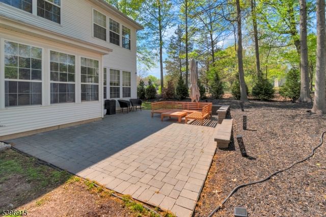 1 Captains Woods Rd, Readington Twp., NJ 08889