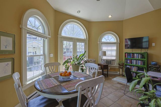 837 Dayton Street, Cincinnati, OH 45214