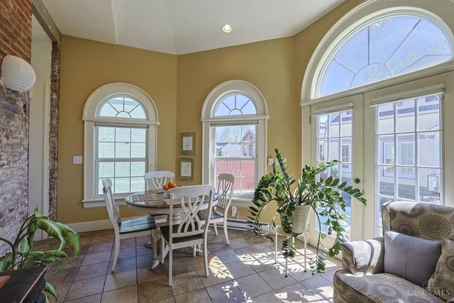 837 Dayton Street, Cincinnati, OH 45214