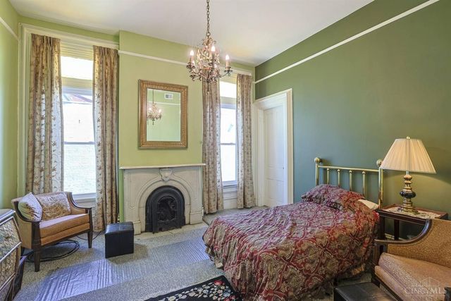 837 Dayton Street, Cincinnati, OH 45214