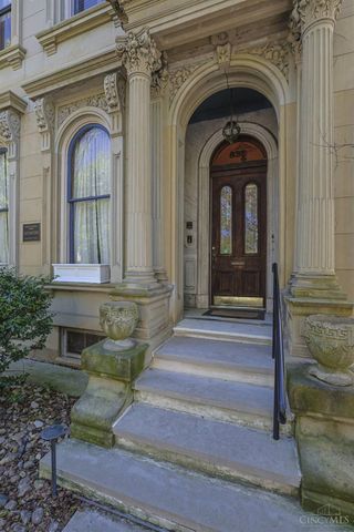 837 Dayton Street, Cincinnati, OH 45214