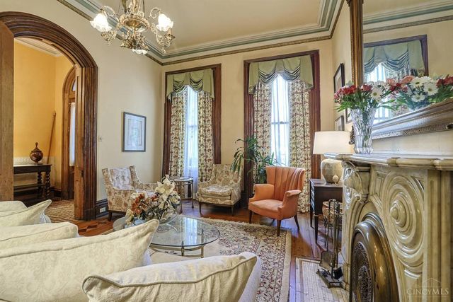 837 Dayton Street, Cincinnati, OH 45214
