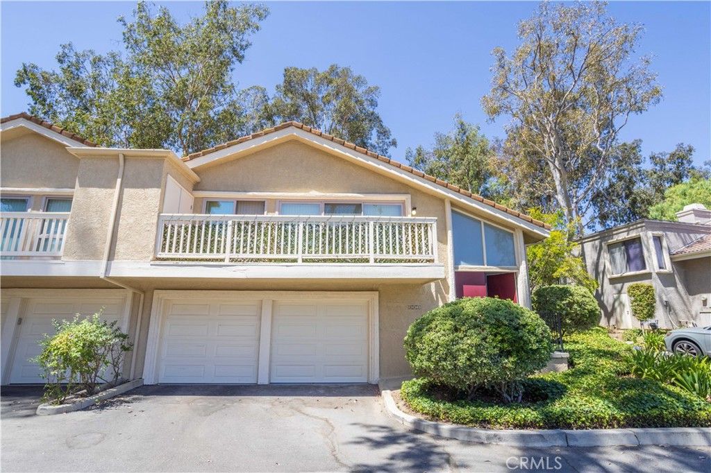 Image 1 of property listing at 583 Calle De Las Ovejas, Oak Park, CA 91377