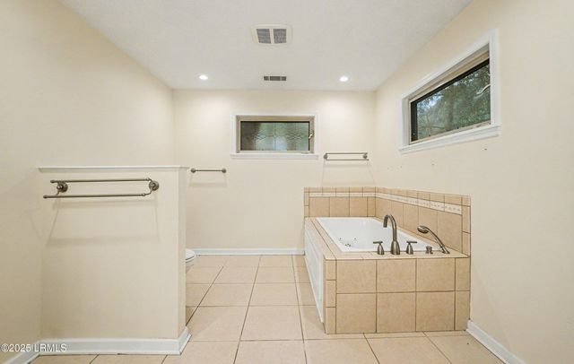 47 Avenue Of Oaks, St. Helena Island, SC 29920