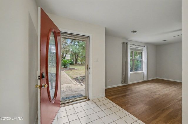 47 Avenue Of Oaks, St. Helena Island, SC 29920