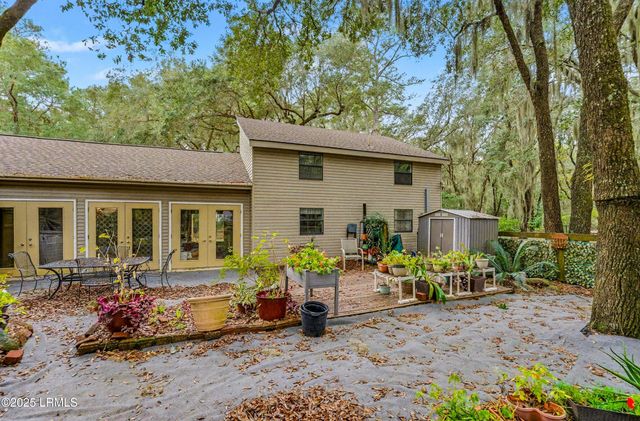 47 Avenue Of Oaks, St. Helena Island, SC 29920