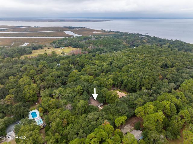 47 Avenue Of Oaks, St. Helena Island, SC 29920