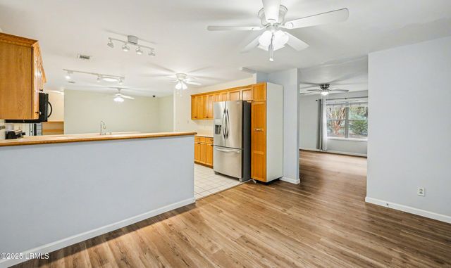 47 Avenue Of Oaks, St. Helena Island, SC 29920