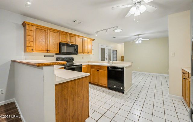 47 Avenue Of Oaks, St. Helena Island, SC 29920