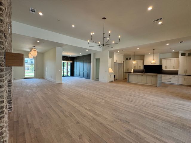 4074 S Better Drive, Dallas, TX 75229