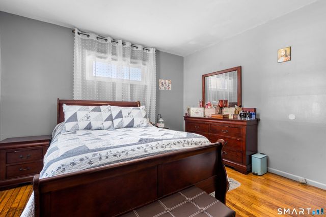 240 Valley Avenue, Bridgeport, CT 06606