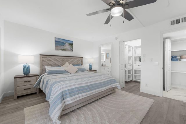 6936 Huntington Lane 302, Delray Beach, FL 33446