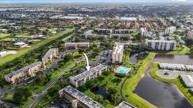 6936 Huntington Lane 302, Delray Beach, FL 33446