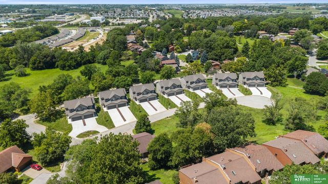 7118 N 79th Court, Omaha, NE 68122