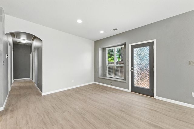 4530 Kind WAY, Austin, TX 78725