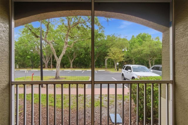 1910 SUMMER CLUB DRIVE 104, Oviedo, FL 32765
