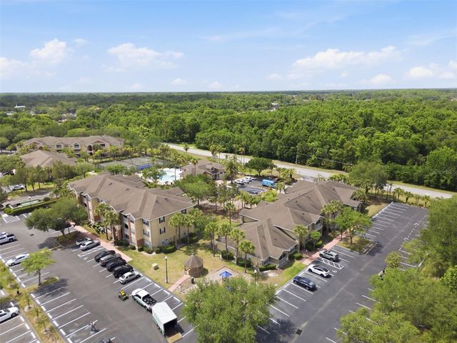 1910 SUMMER CLUB DRIVE 104, Oviedo, FL 32765