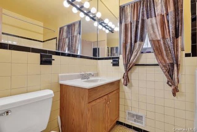 13005 142nd Street, Jamaica, NY 11436