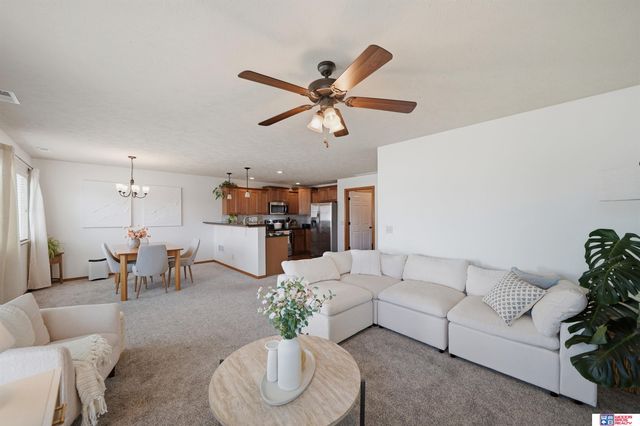 9015 Fremont Street, Lincoln, NE 68507