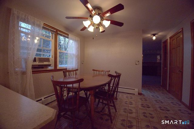 32 Loveland Lane, Bristol, CT 06010