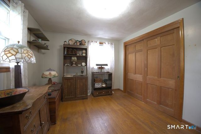 32 Loveland Lane, Bristol, CT 06010