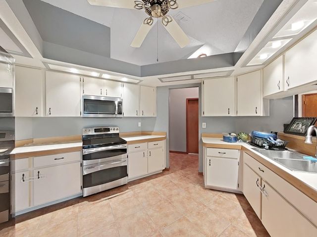 13094 HUNTINGTON WOODS AVENUE, Spring Hill, FL 34609
