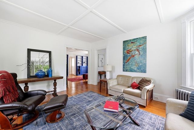 15 Massasoit St., Northampton, MA 01060