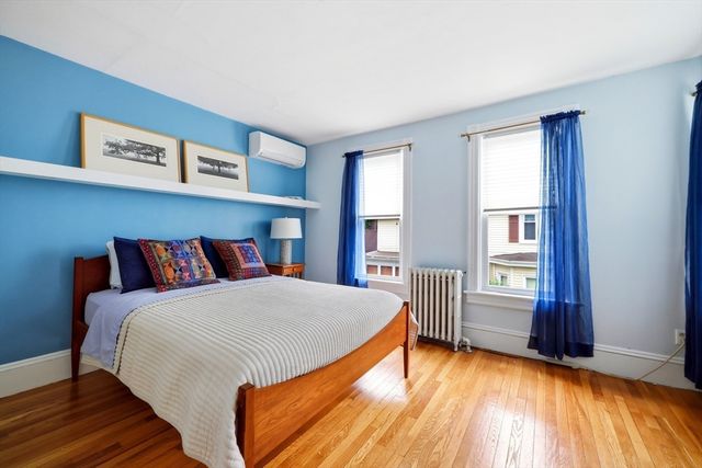 15 Massasoit St., Northampton, MA 01060