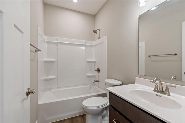 2362 Amici Drive, Covington, KY 41017