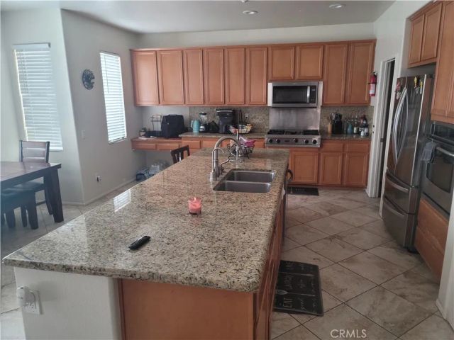5464 N Valles, San Bernardino, CA 92407