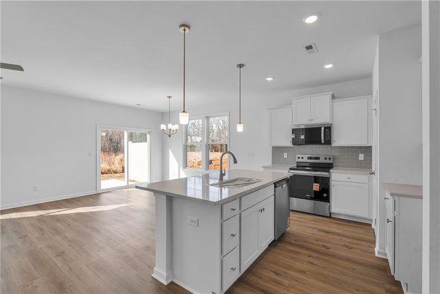 415 Belgrove Way, Easley, SC 29640