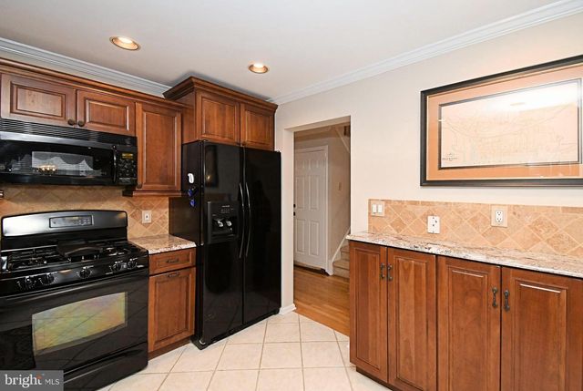 1651 COVINGTON RD, Yardley, PA 19067