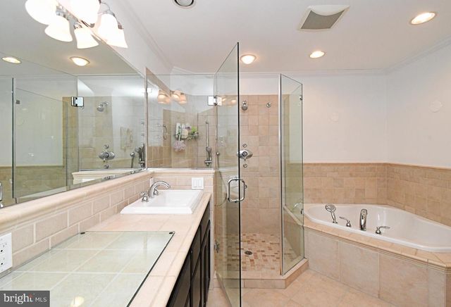 1651 COVINGTON RD, Yardley, PA 19067