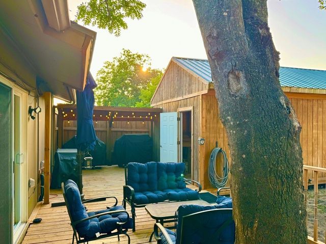 404 Neathery Street, Farmersville, TX 75442