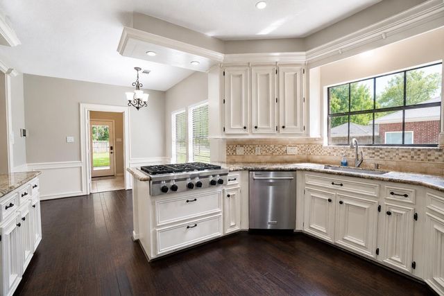 23022 Hampton Forest Lane, Spring, TX 77389