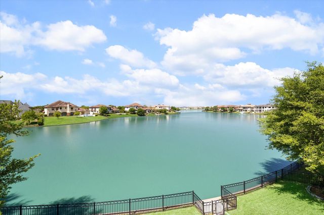 70 Sunset Park Lane, Sugar Land, TX 77479