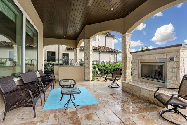 70 Sunset Park Lane, Sugar Land, TX 77479