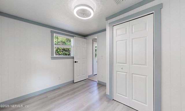 1726 HILLTOP Boulevard, Jacksonville, FL 32246