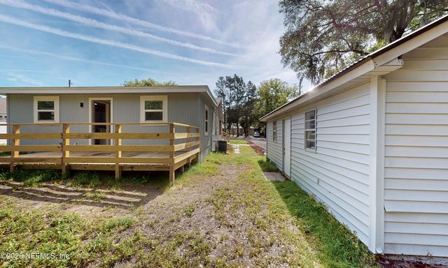 1726 HILLTOP Boulevard, Jacksonville, FL 32246