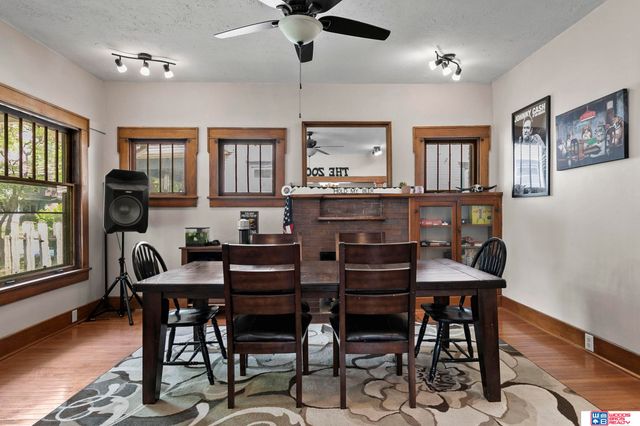 610 S 28th Street, Lincoln, NE 68510