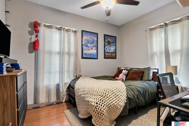 610 S 28th Street, Lincoln, NE 68510