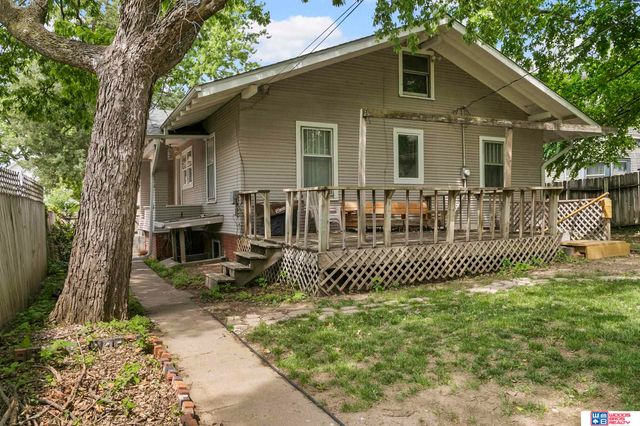 610 S 28th Street, Lincoln, NE 68510