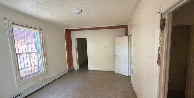 90 JACKIE ROBINSON Parkway, New York City, NY 11207