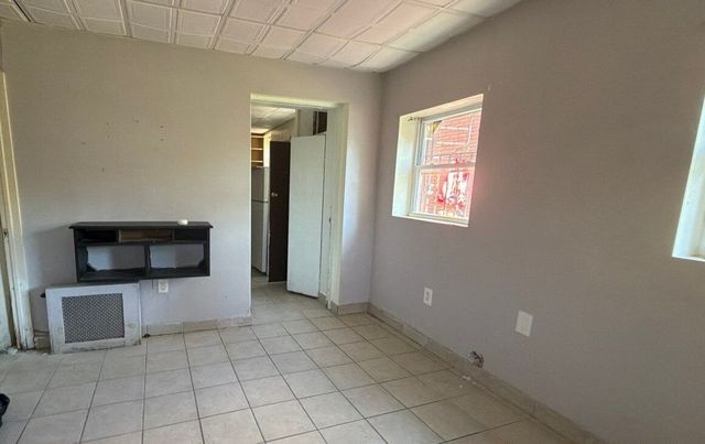 90 JACKIE ROBINSON Parkway, New York City, NY 11207