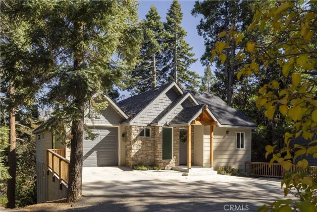 388 Primrose Circle, Lake Arrowhead, CA 92352