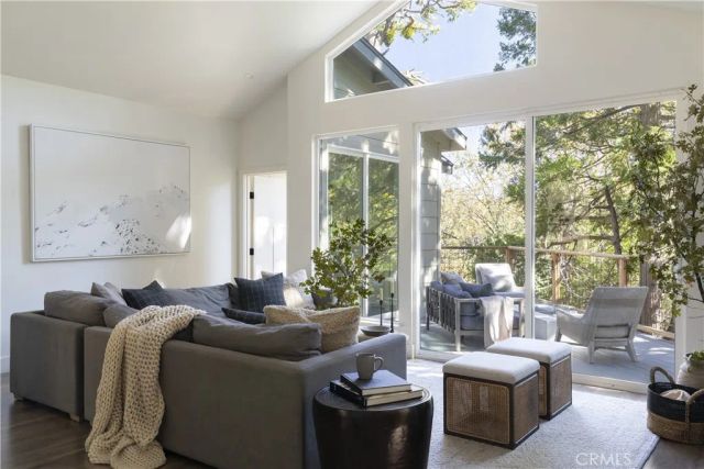 388 Primrose Circle, Lake Arrowhead, CA 92352