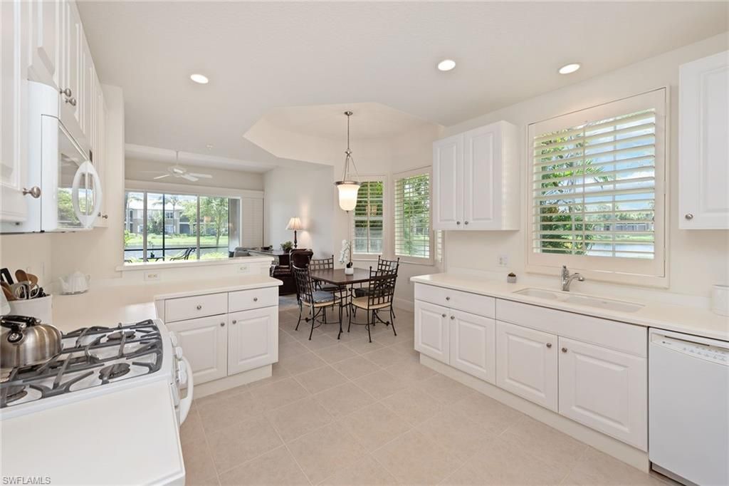 9223 Corfu CT 104, NAPLES, FL 34114 — photo 4