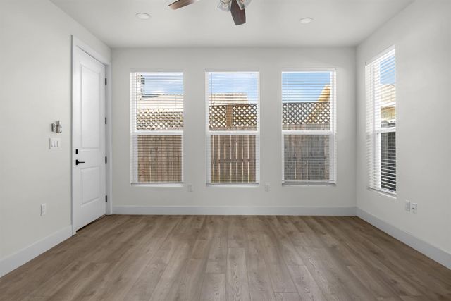 219 Needles Way, Folsom, CA 95630